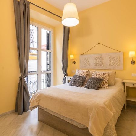 Apartamento Dux Veragua Centro Sevilla Buitenkant foto