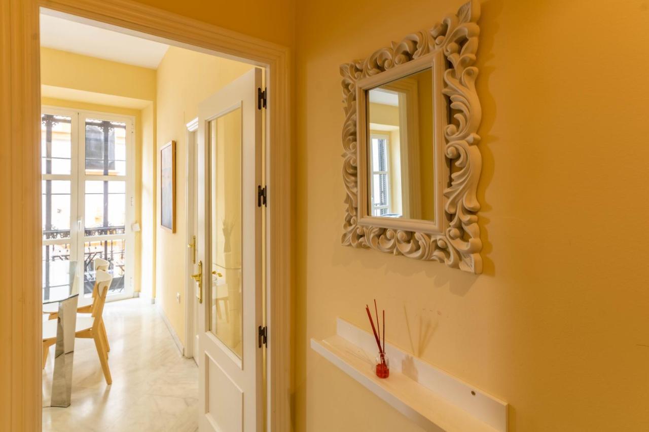 Apartamento Dux Veragua Centro Sevilla Buitenkant foto